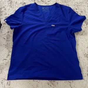 FIGS Catarina one-pocket scrub top, blue, XL